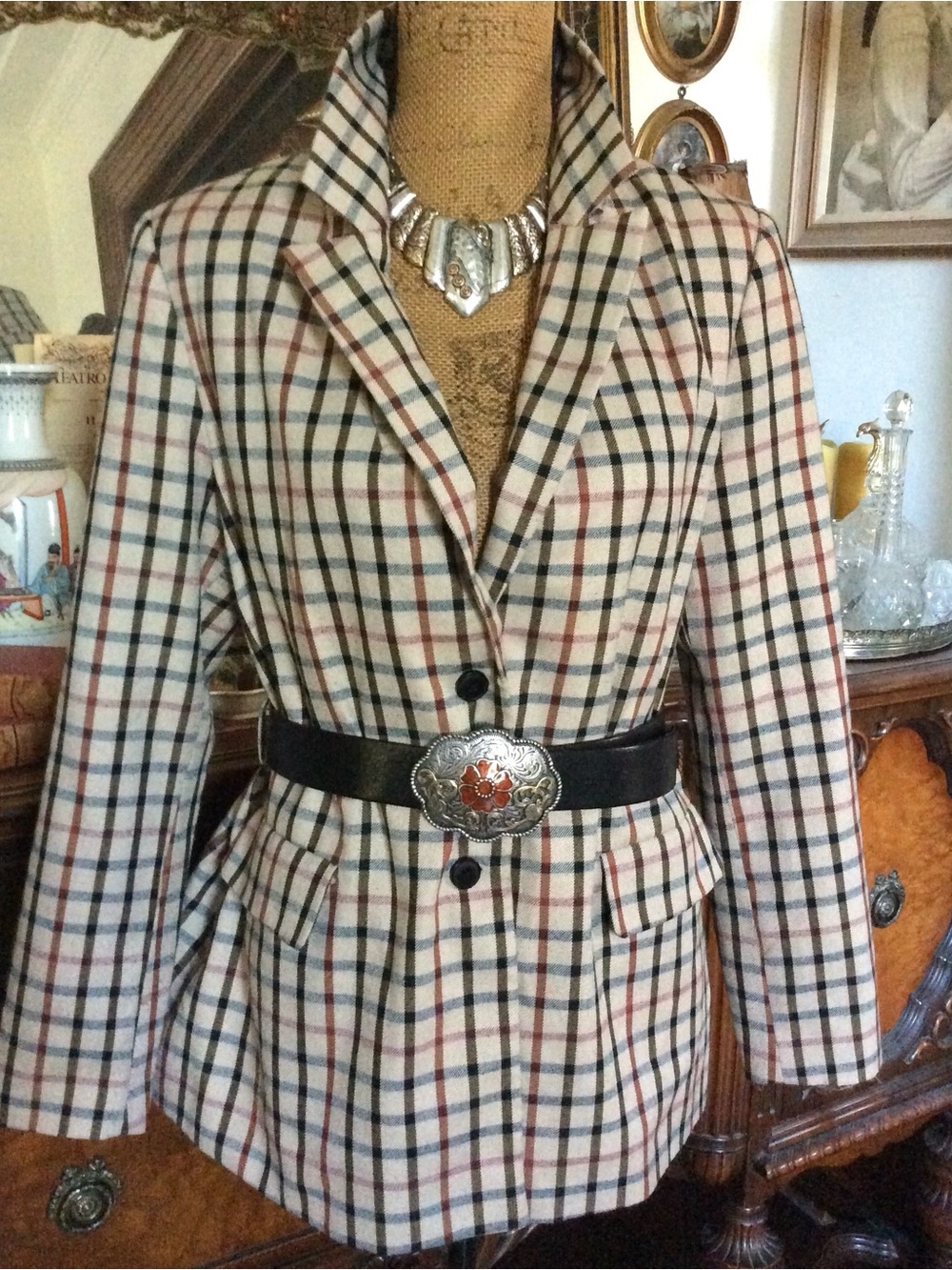 Vintage Beige Plaid 90's-inspired Classic Boho Blazer